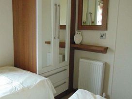Golden Palm Resort - Holiday Accommodation 18436 - Lincolnshire - 1186619 - thumbnail photo 14