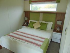 Golden Palm Resort - Holiday Accommodation 18436 - Lincolnshire - 1186619 - thumbnail photo 16