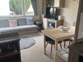 Hafan y Mor Haven - Holiday Accommodation 18449 - North Wales - 1186622 - thumbnail photo 2