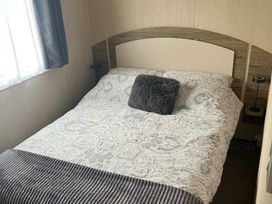 Hafan y Mor Haven - Holiday Accommodation 18449 - North Wales - 1186622 - thumbnail photo 11