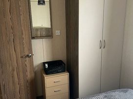 Hafan y Mor Haven - Holiday Accommodation 18449 - North Wales - 1186622 - thumbnail photo 12