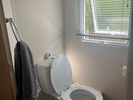 Seal Bay Resort - Holiday Accommodation 18459 - Hampshire - 1186623 - thumbnail photo 2