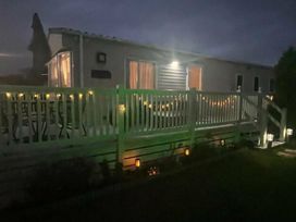 Seal Bay Resort - Holiday Accommodation 18459 - Hampshire - 1186623 - thumbnail photo 7