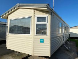 Golden Sands Kinmel Bay - Holiday Accommodation 18465 - North Wales - 1186627 - thumbnail photo 4