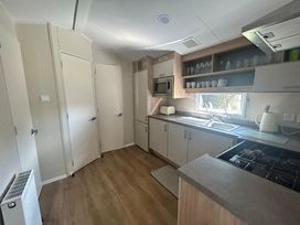 Breydon Water Holiday Park - Holiday Accommodation 18490 - Norfolk - 1186635 - thumbnail photo 3