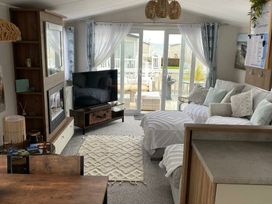 The Beach Caravan Park - Holiday Accommodation 18496 - North Wales - 1186637 - thumbnail photo 2