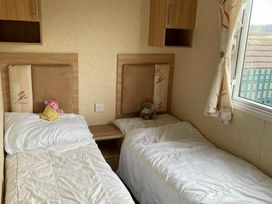 Golden Sands Kinmel Bay - Holiday Accommodation 18498 - North Wales - 1186638 - thumbnail photo 7
