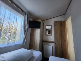 Unity Holiday Resort - Holiday Accommodation 18504 - Somerset & Wiltshire - 1186639 - thumbnail photo 14