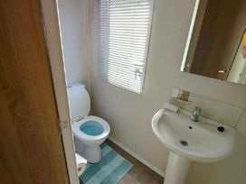 Clarach Bay Holiday Village - Holiday Accommodation 18505 - Mid Wales - 1186640 - thumbnail photo 9