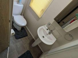 Clarach Bay Holiday Village - Holiday Accommodation 18505 - Mid Wales - 1186640 - thumbnail photo 10