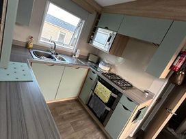 Thornwick Bay Holiday Village - Holiday Accommodation 18526 - North Yorkshire (incl. Whitby) - 1186647 - thumbnail photo 7
