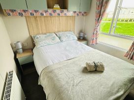 Thornwick Bay Holiday Village - Holiday Accommodation 18526 - North Yorkshire (incl. Whitby) - 1186647 - thumbnail photo 11