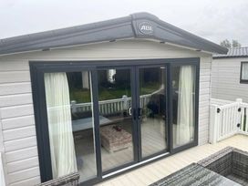 Flamingo Land Holiday Park - Holiday Accommodation 18530 - North Yorkshire (incl. Whitby) - 1186649 - thumbnail photo 3