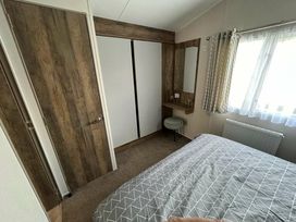 Cayton Bay Caravan Park - Holiday Accommodation 18534 - North Yorkshire (incl. Whitby) - 1186650 - thumbnail photo 7