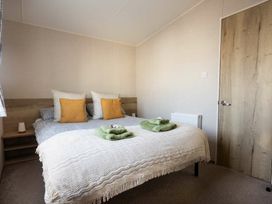 Pevensey Bay Holiday Park - Holiday Accommodation 18564 - Kent & Sussex - 1186657 - thumbnail photo 14