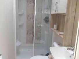 White Acres Holiday Park - Holiday Accommodation 18583 - Cornwall - 1186659 - thumbnail photo 15