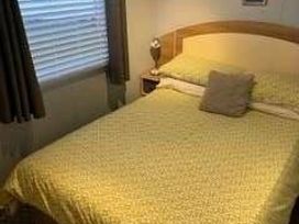Lizard Point Holiday Park - Holiday Accommodation 18589 - Cornwall - 1186661 - thumbnail photo 4