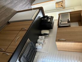 Lizard Point Holiday Park - Holiday Accommodation 18589 - Cornwall - 1186661 - thumbnail photo 16