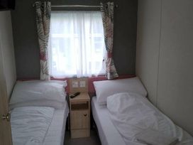 Liskey Hill Caravan Park - Holiday Accommodation 18592 - Cornwall - 1186663 - thumbnail photo 15