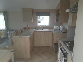 Seawick Holiday Park - Holiday Accommodation 18599 - Suffolk & Essex - 1186666 - thumbnail photo 2
