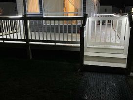 Seawick Holiday Park - Holiday Accommodation 18599 - Suffolk & Essex - 1186666 - thumbnail photo 6