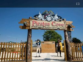 Seawick Holiday Park - Holiday Accommodation 18599 - Suffolk & Essex - 1186666 - thumbnail photo 14