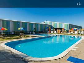 Seawick Holiday Park - Holiday Accommodation 18599 - Suffolk & Essex - 1186666 - thumbnail photo 18