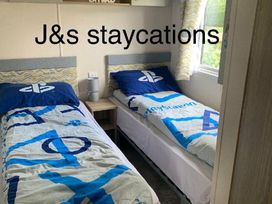 Southview Holiday Park - Holiday Accommodation 18613 - Lincolnshire - 1186669 - thumbnail photo 13