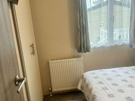 Shorefield Country Park - Holiday Accommodation 18625 - Dorset - 1186673 - thumbnail photo 8