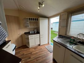 Edwards Leisure Park - Holiday Accommodation 18638 - North Wales - 1186677 - thumbnail photo 11