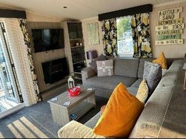 Tattershall Lakes Country Park - Holiday Accommodation 18651 - Lincolnshire - 1186681 - thumbnail photo 10