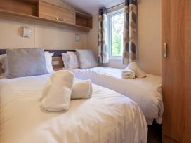 Kelling Heath Holiday Park - Holiday Accommodation 18663 - Norfolk - 1186684 - thumbnail photo 4