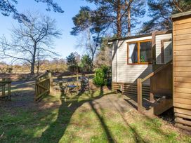 Kelling Heath Holiday Park - Holiday Accommodation 18663 - Norfolk - 1186684 - thumbnail photo 14