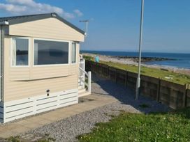 Trecco Bay - Holiday Accommodation 18677 - Somerset & Wiltshire - 1186690 - thumbnail photo 19