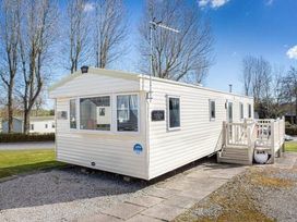 Marton Mere Holiday Village - Holiday Accommodation 18682 - Lake District - 1186693 - thumbnail photo 1