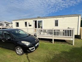 Breydon Water Holiday Park - Holiday Accommodation 18709 - Norfolk - 1186700 - thumbnail photo 1
