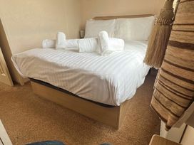 Breydon Water Holiday Park - Holiday Accommodation 18709 - Norfolk - 1186700 - thumbnail photo 9