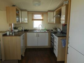 Hoburne Naish - Holiday Accommodation 1871 - Hampshire - 1186701 - thumbnail photo 13