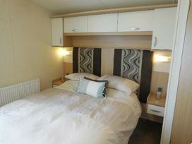 Hoburne Naish - Holiday Accommodation 1871 - Hampshire - 1186701 - thumbnail photo 16