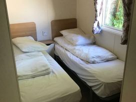 Marton Mere Holiday Village - Holiday Accommodation 18716 - Lake District - 1186704 - thumbnail photo 6