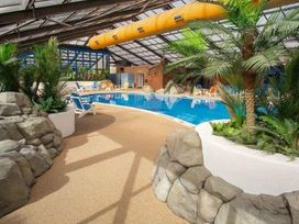 Marine Holiday Park - Holiday Accommodation 18733 - North Wales - 1186707 - thumbnail photo 13