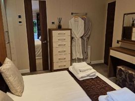 Aberdunant Hall Holiday Park - Holiday Accommodation 18742 - North Wales - 1186709 - thumbnail photo 8