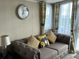 Primrose Valley Holiday Park - Holiday Accommodation 18755 - North Yorkshire (incl. Whitby) - 1186712 - thumbnail photo 17