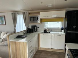 Primrose Valley Holiday Park - Holiday Accommodation 18756 - North Yorkshire (incl. Whitby) - 1186713 - thumbnail photo 2