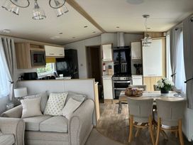 Primrose Valley Holiday Park - Holiday Accommodation 18756 - North Yorkshire (incl. Whitby) - 1186713 - thumbnail photo 3