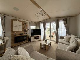 Primrose Valley Holiday Park - Holiday Accommodation 18756 - North Yorkshire (incl. Whitby) - 1186713 - thumbnail photo 4
