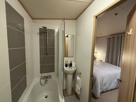 Primrose Valley Holiday Park - Holiday Accommodation 18756 - North Yorkshire (incl. Whitby) - 1186713 - thumbnail photo 12