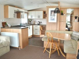 Romney Sands Holiday Park - Holiday Accommodation 18764 - Kent & Sussex - 1186717 - thumbnail photo 3