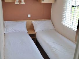 Romney Sands Holiday Park - Holiday Accommodation 18764 - Kent & Sussex - 1186717 - thumbnail photo 7