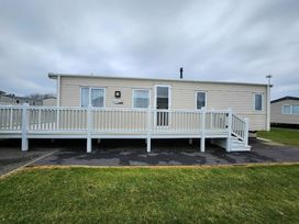 Lizard Point Holiday Park - Holiday Accommodation 18770 - Cornwall - 1186721 - thumbnail photo 2